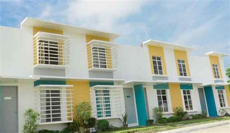 ACM Paramount Homes.